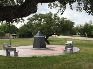 Aledo Commons Park & Aledo Veterans Plaza